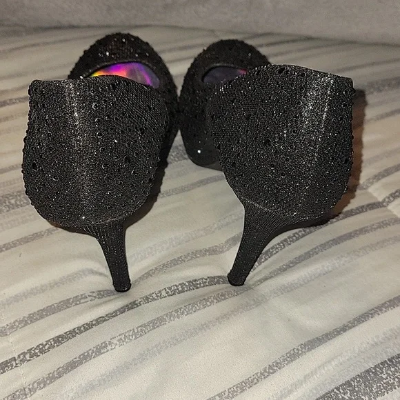 Women's Rhinestone Black Shoes Worn twice LIKE NEW 👍 Size 8.5M - Picture 5 of 9